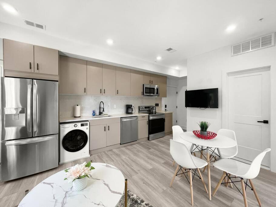 Classy Capitol Hill Apt, Steps From Dc Attraction Washington Esterno foto